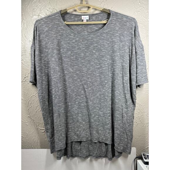 LuLaRoe Women's Shorts Sleeve Hi-Low Hem Top Gray Round Neck Size XL - Picture 1 of 6